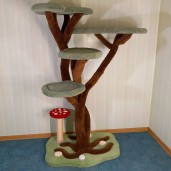 72" height with mushroom scratch post & 4 lucky stones
