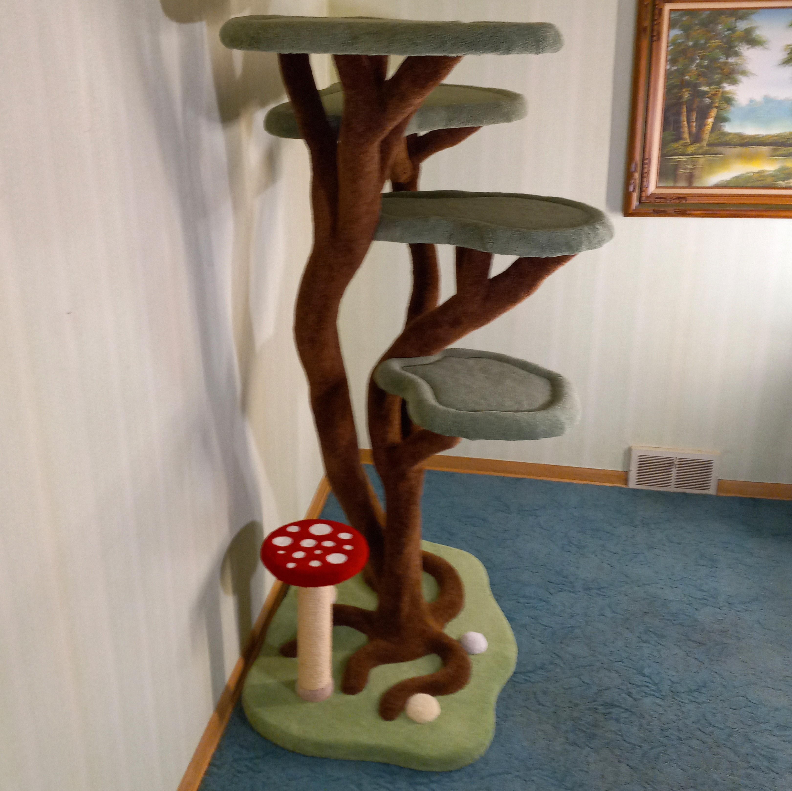 72" height with mushroom scratch post & 4 lucky stones